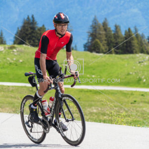 KEV07357 2025:05:25 12:33:05