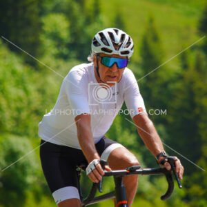 2025:06:09 12:00:01 KEV01688