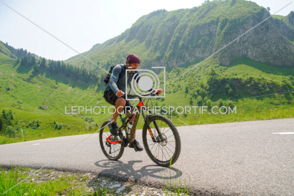 2025:06:09 12:09:05 KEV01726