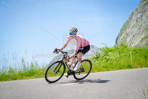 2025:06:14 12:13:28 KEV02744