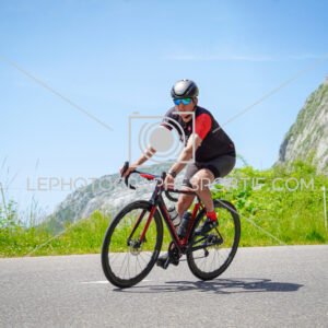 2025:06:14 12:18:13 KEV02760