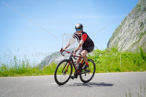 2025:06:14 12:18:13 KEV02760