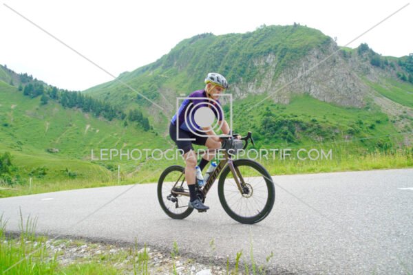 2025:06:15 12:08:04 KEV03389