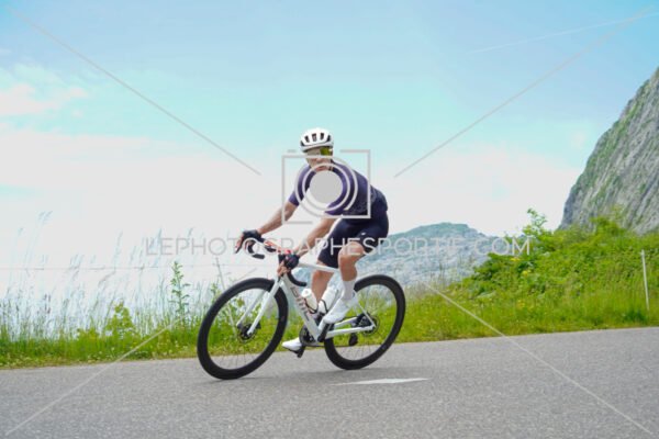 2025:06:15 12:09:42 KEV03396