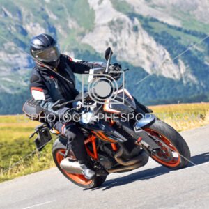 2025:07:10 11:42:45 ROM_2203