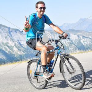 2025:08:08 10:58:28 ROM_4525