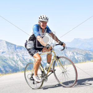 2025:08:08 12:28:27 ROM_4714