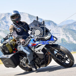 2025:08:08 12:19:13 ROM_4703