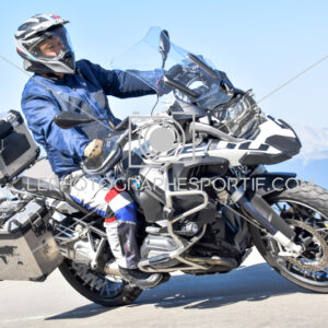 2025:08:07 10:42:18 ROM_3833