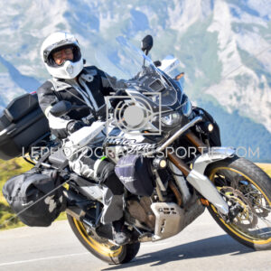 2025:08:07 10:55:15 ROM_3863