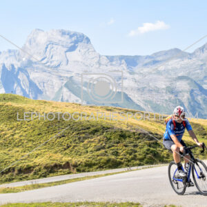 2025:08:07 12:02:31 ROM_4048