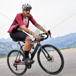 2025:08:06 12:53:18 ROM_3543