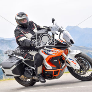 2025:08:06 12:19:27 ROM_3464