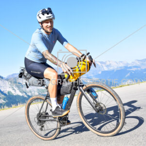 2025:08:05 10:02:56 ROM_2220