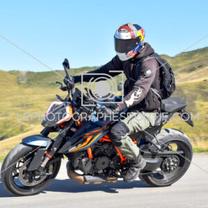 2025:08:05 10:16:37 ROM_2246