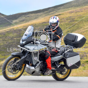 2025:08:05 14:18:16 ROM_2927