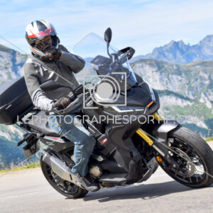 2025:08:04 12:01:03 ROM_1775