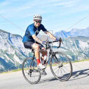 2025:08:04 10:33:43 ROM_1541