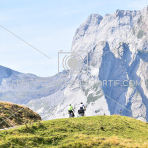 2025:08:04 12:04:28 ROM_1784