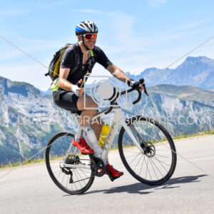 2025:08:04 13:43:57 ROM_1982