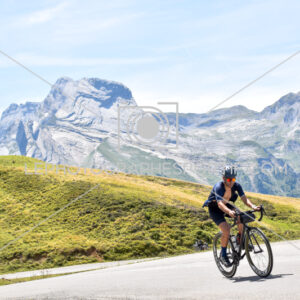 2025:08:04 13:56:13 ROM_2004