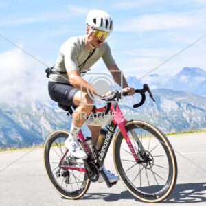 2025:08:03 12:46:04 ROM_0974