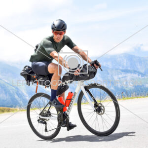 2025:08:03 14:05:33 ROM_1204