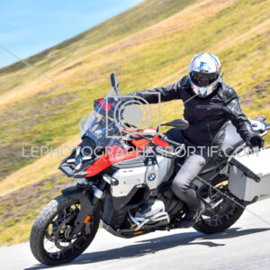 2025:08:03 12:21:53 ROM_0890