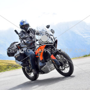 2025:08:03 15:50:44 ROM_1454