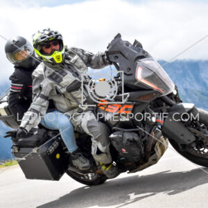 2025:08:02 15:02:00 ROM_0536