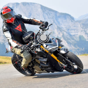 2025:08:15 11:48:41 ROM_6935