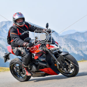 2025:08:15 11:53:53 ROM_6953