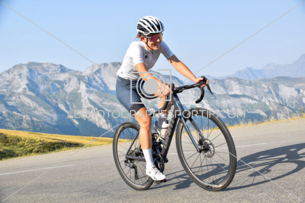 2025:08:15 09:52:43 ROM_6507