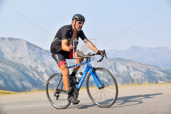 2025:08:15 10:49:33 ROM_6728