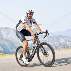 2025:08:15 11:07:37 ROM_6808