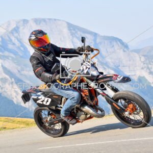 2025:08:16 09:57:40 ROM_7453