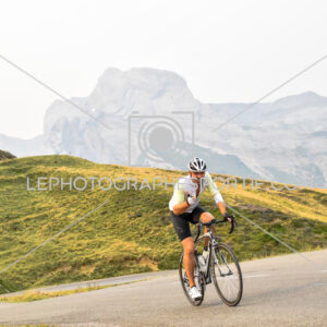 2025:08:17 10:19:35 ROM_8266