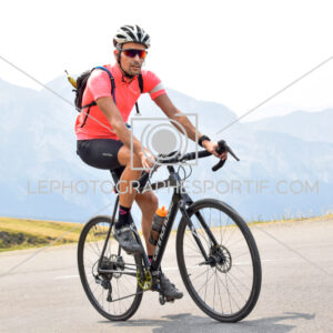 2025:08:17 14:23:46 ROM_8814