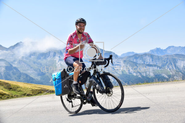 2025:08:23 13:32:33 ROM_9630