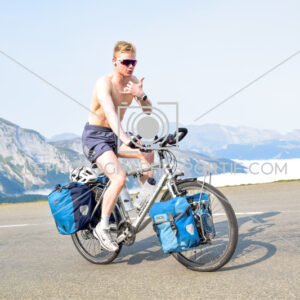 2026:08:10 10:18:17 ROM_9807